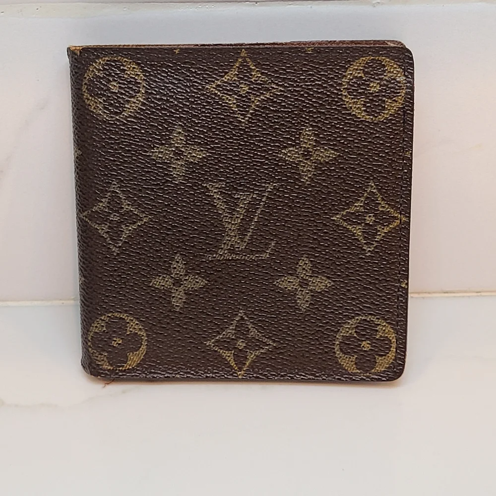 Louis Vuitton Brown and Gold Monogram Wallet Bifold With Coin Purse